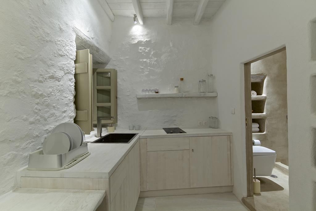 Melanopetra Boutique Apartments Emporeiós Exteriör bild